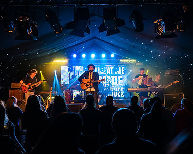 Corner Boy band  live LR.jpg